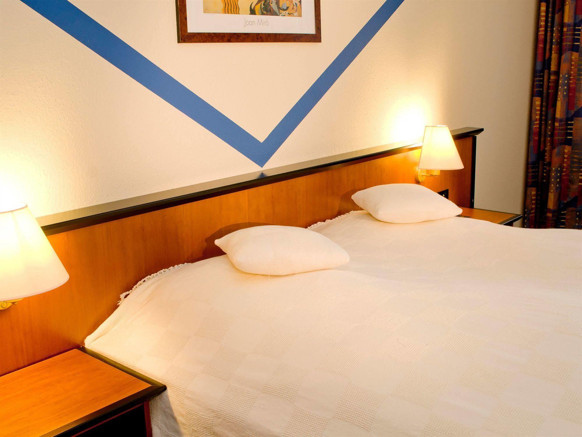 Dormero Hotel Hannover-Langenhagen Airport Kültér fotó