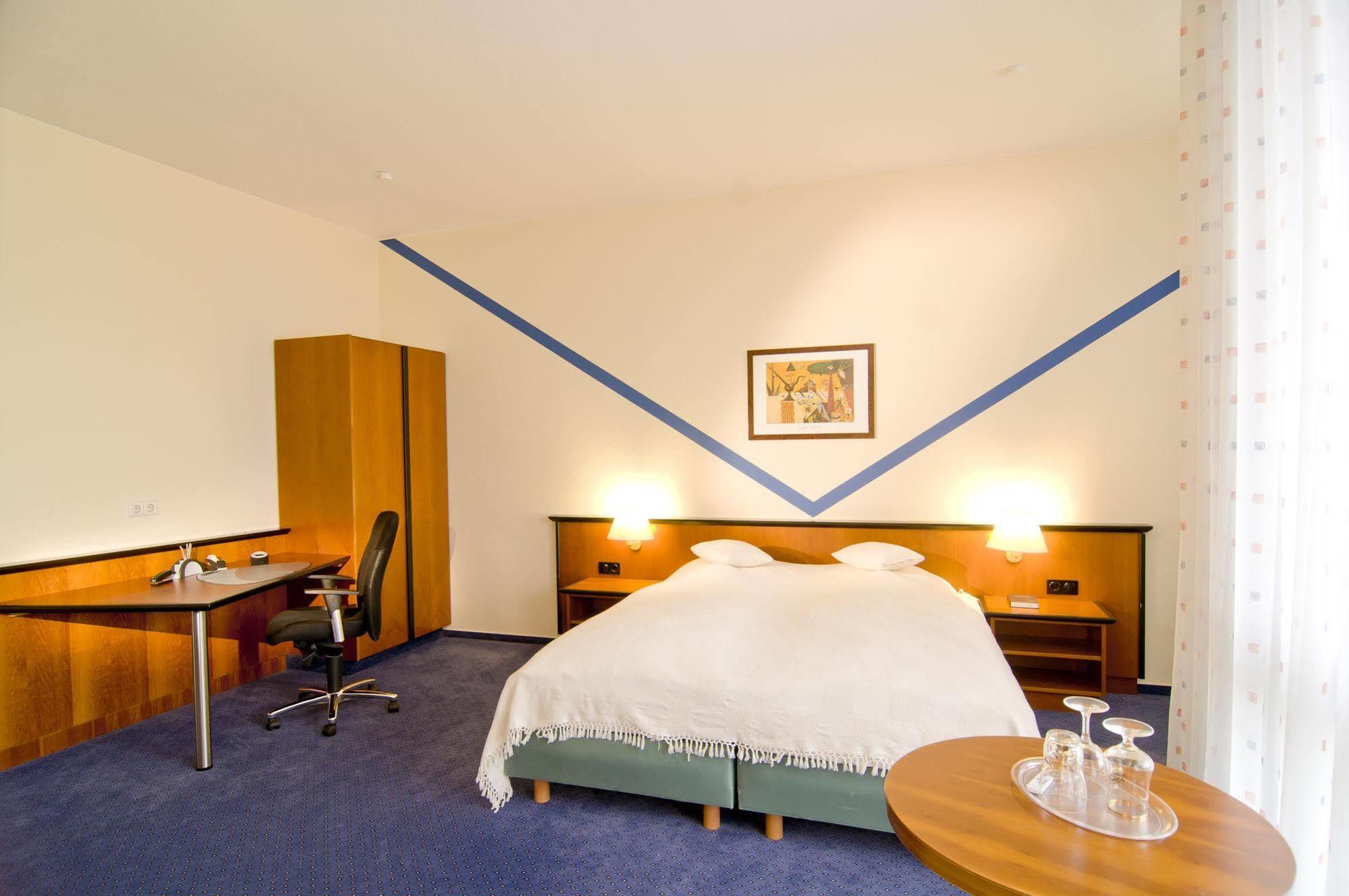 Dormero Hotel Hannover-Langenhagen Airport Kültér fotó